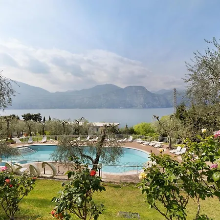 Apartament Casa-lago 55 *