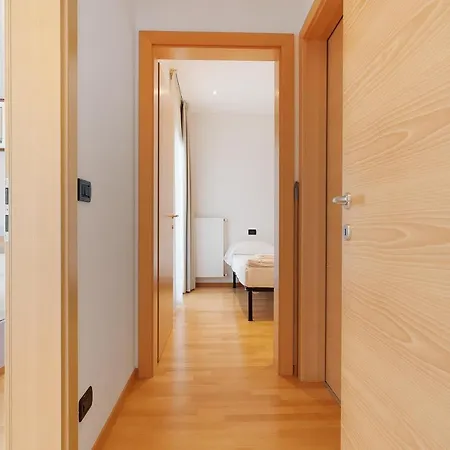 Apartament Casa-lago 55 *