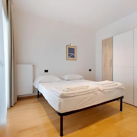 Casa-lago 55 Apartament *